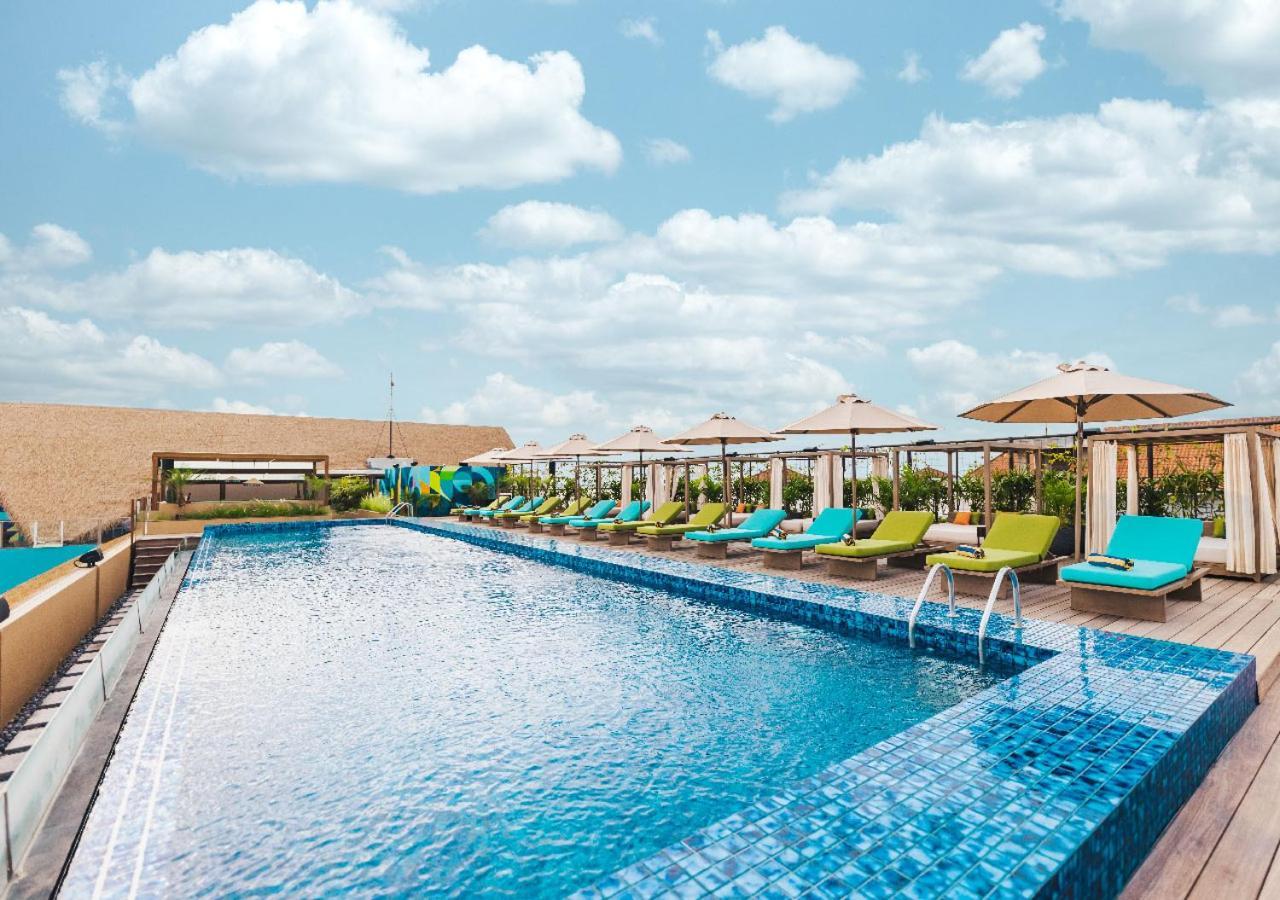 Mamaka By Ovolo Hotel Kuta  Exterior photo Rooftop pool at the hotel