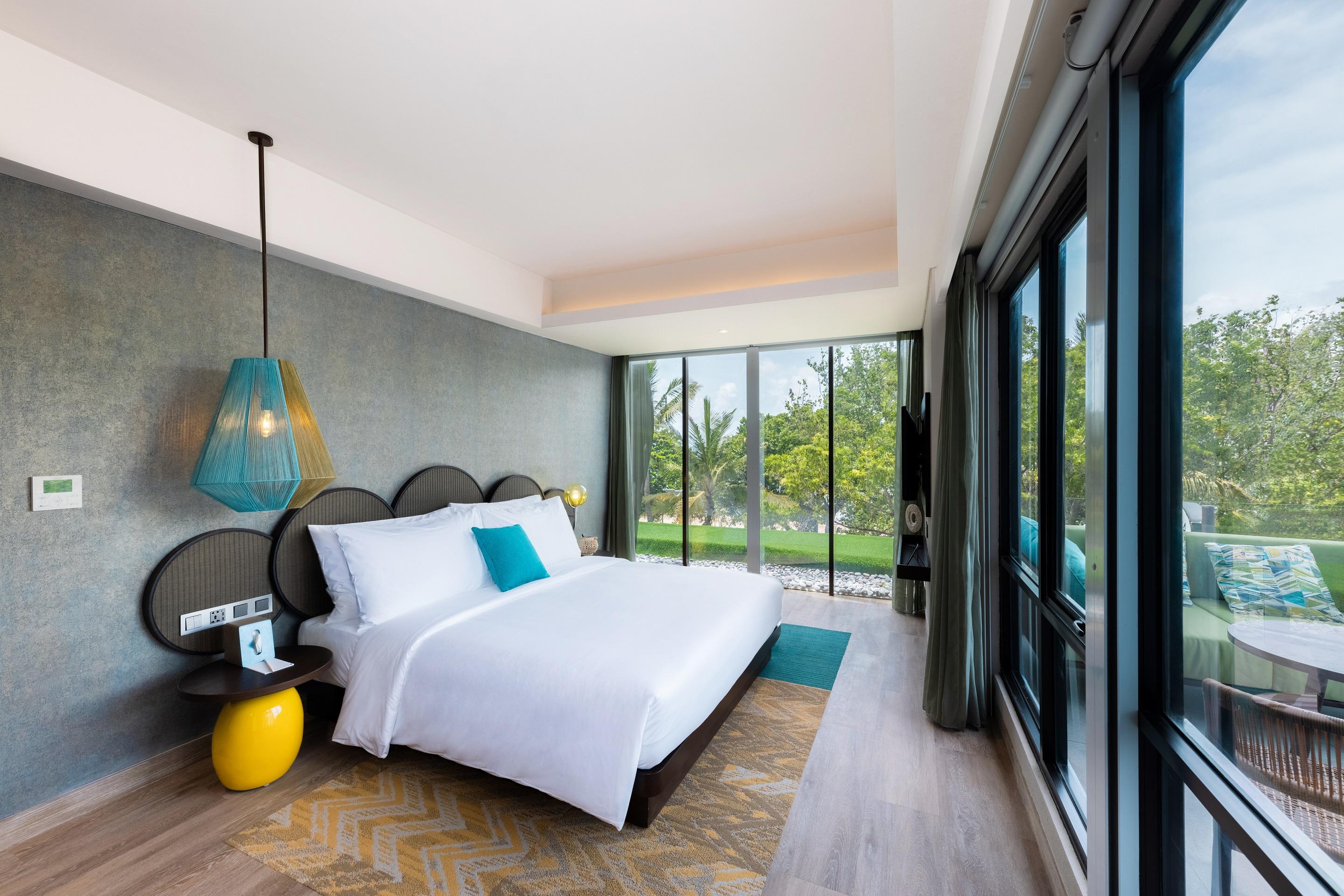 Mamaka By Ovolo Hotel Kuta  Exterior photo Deluxe Pool Access